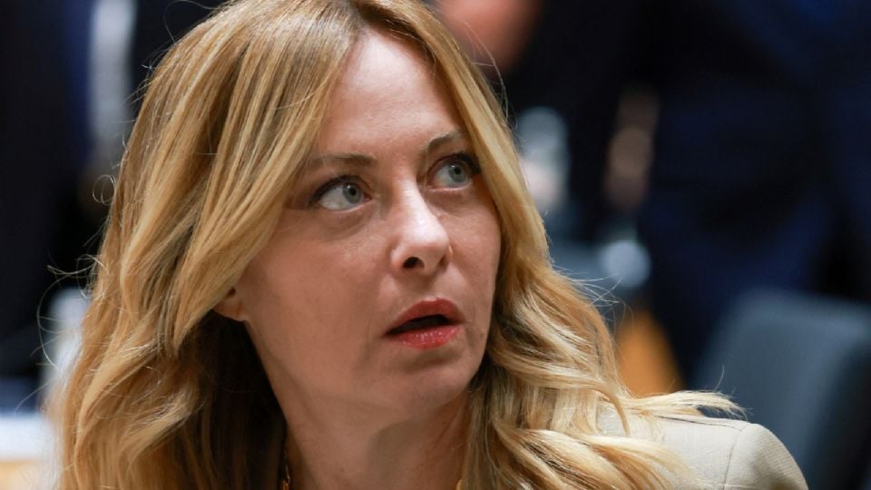 «Concéntrate en la tuya»: Meloni le responde a Trump tras nueva críticas sobre su popularidad en Italia