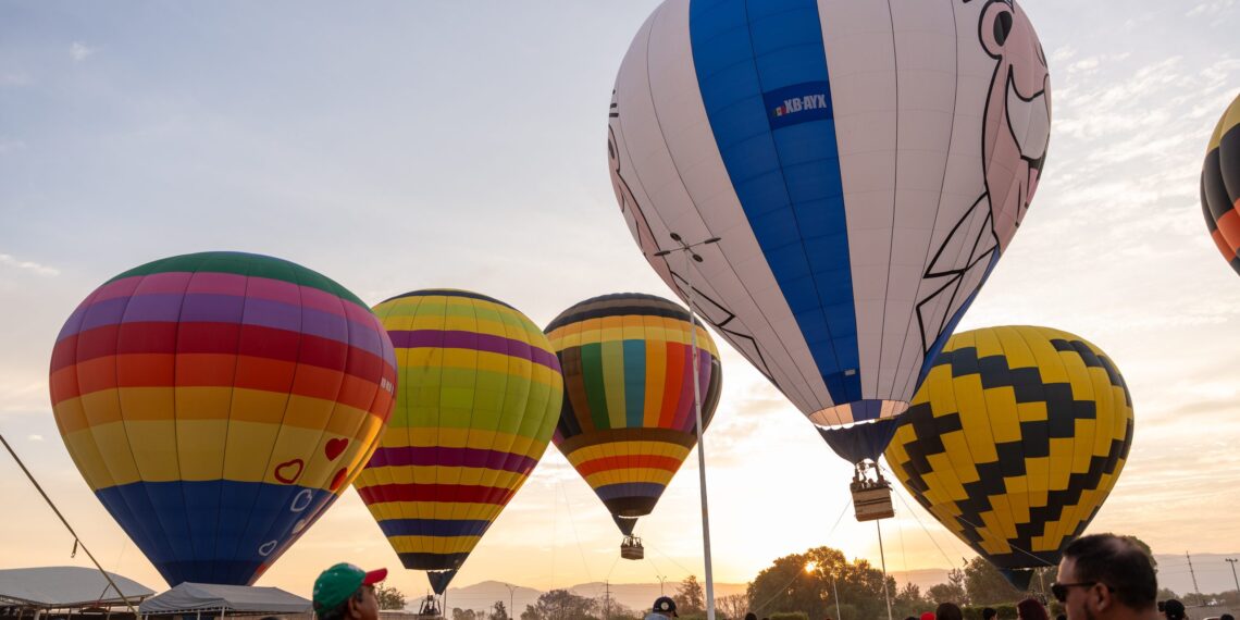 Sayula vive Fiesta del Globo y la fiebre del Mundial