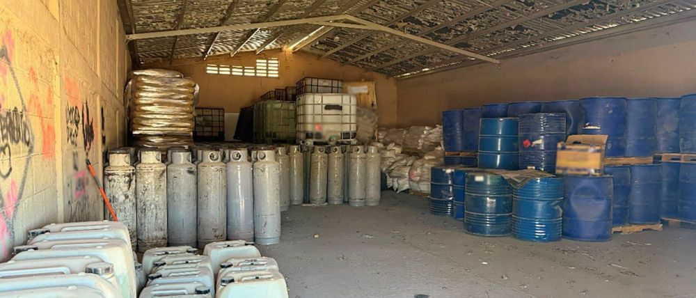 Incautan 24 mil litros de metanfetamina en Los Mochis; el decomiso más grande del sexenio