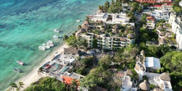 Marco Rebuschi: 20 años gestionando comunidades residenciales en la Riviera Maya