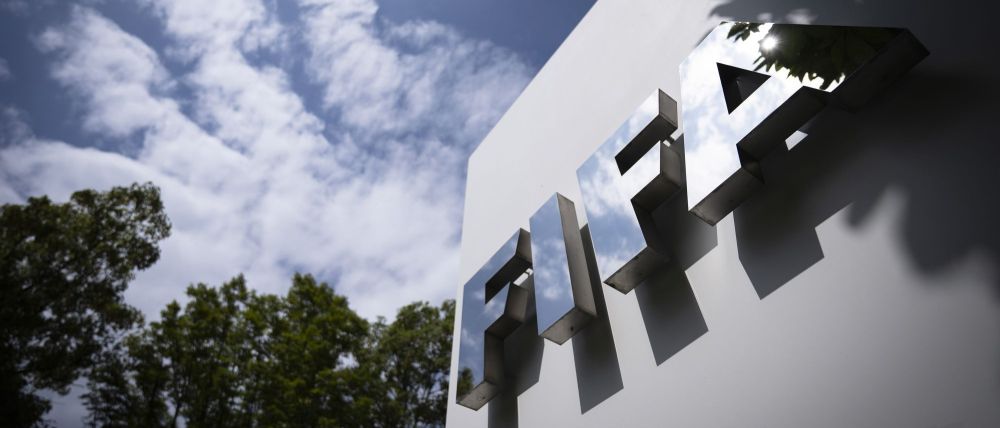 UEFA, AFC y Concacaf acusan a FIFA de engaño y falta de transparencia
