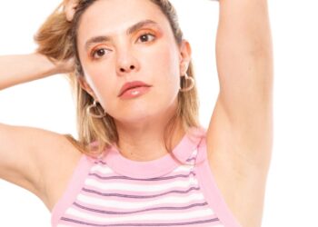 Corina Espinosa lanza su primer sencillo e incursiona en el pop