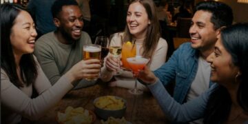 En el Día de la Cerveza, Grupo Modelo celebra a la cerveza como la bebida que el mundo elige para reunirse: 7 de cada 10 la escogen