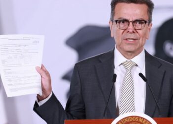 Cofepris niega relación entre lechuga mexicana y casos de ‘diarrea explosiva’ en EU