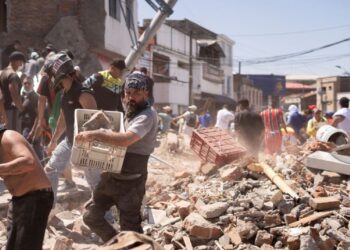 Colombia en ruinas: terremoto deja 77 muertos y decenas de edificios colapsados