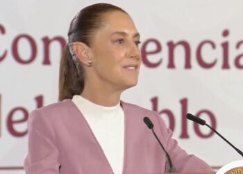 Sheinbaum revira a las acusaciones de “narcogobierno”: “Mejor hablemos de García Luna”