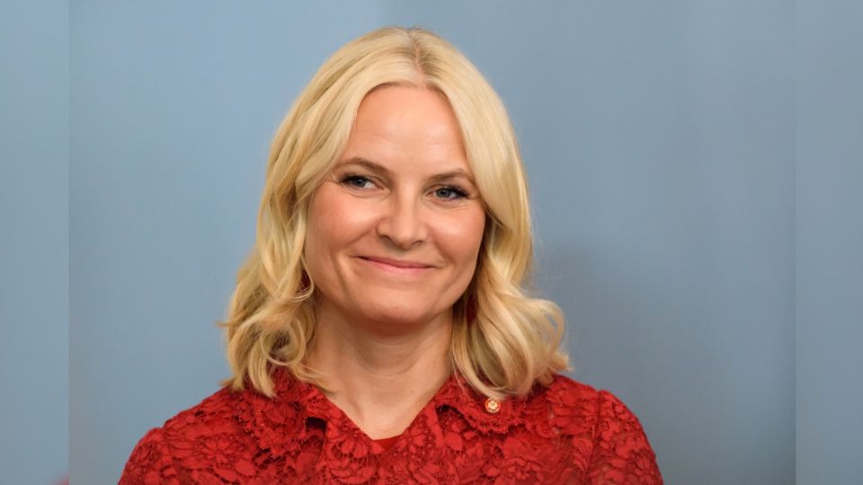 Mette-Marit asume la Corona noruega con un pasado marcado por problemas pulmonares y polémicas familiares