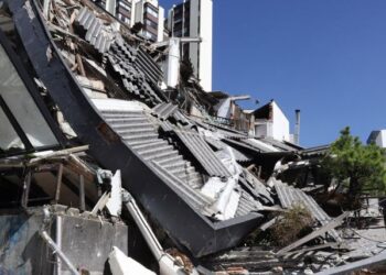 Hospitales de Cali se declaran en alerta roja con 456 heridos tras terremoto
