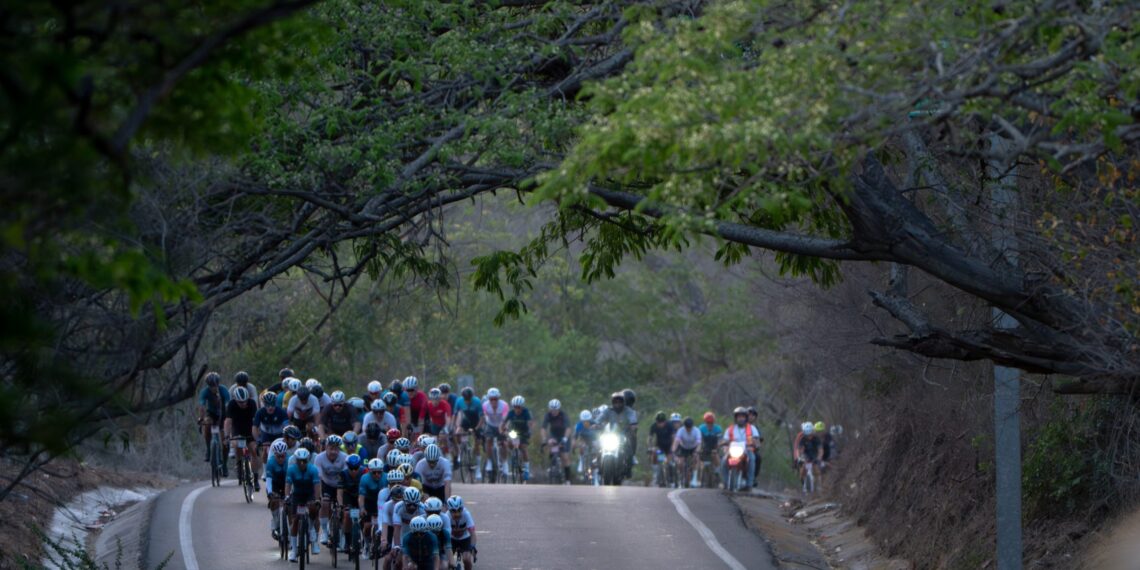 RBC GranFondo Whistler 2026 se consolida entre los ciclistas mexicanos como la antesala del Gran Fondo Riviera Nayarit 2027