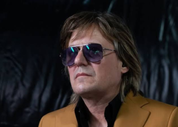 Nacho Vegas vuelve a la Ciudad de México con Vidas semipreciosas