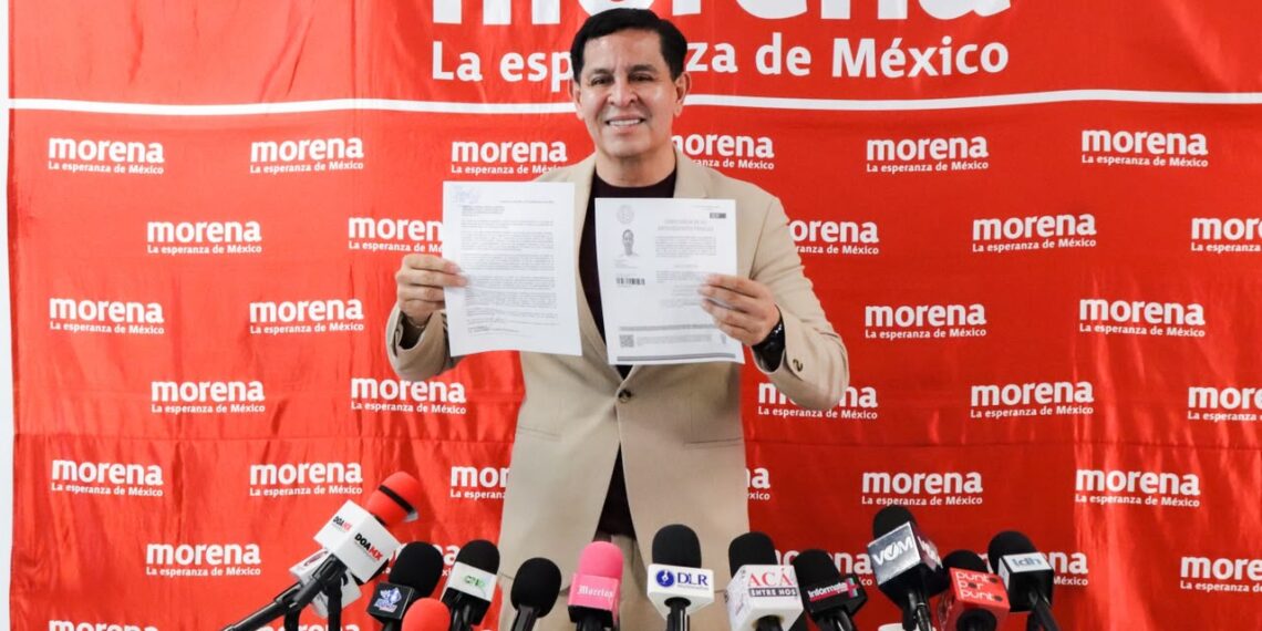 Juan Ángel Flores formaliza aspiración para coordinar Morena en Cuernavaca