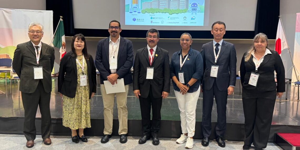 Modera Dámaso Anaya mesa de diálogo de rectores México-Japón