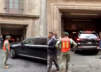 Blindan Palacio Nacional ante segundo informe de Sheinbaum; morenistas llegan sin hablar con medios