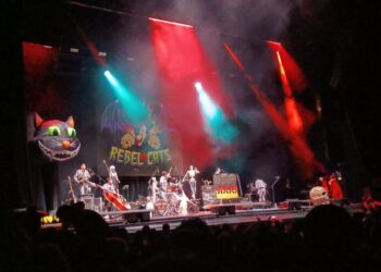 Rebel Cats lleva el horror y el rockabilly al Teatro Metropólitan