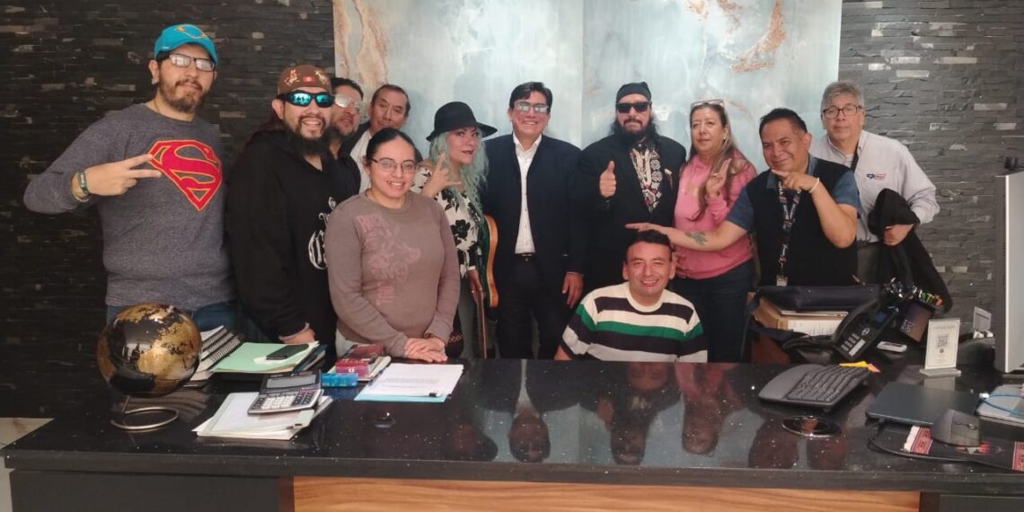 En rueda de prensa, el ABOGADO DEL ROCK presenta “Signos Vitales