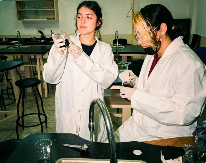 Ganarle tiempo al fuego: estudiantes de Tecmilenio crean producto contra incendios y son seleccionados para final de competencia científica en Kuwait