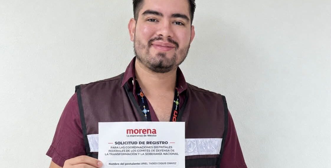 Uriel Coquis se registra en Tlalpan